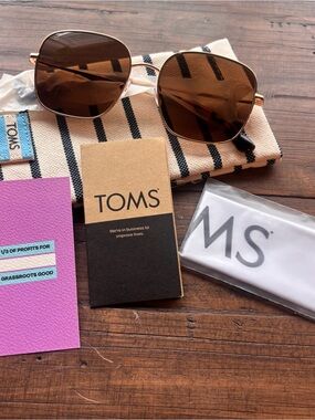 NEW TOMS Sunglasses